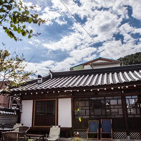 Bonghwangjae Hanok Guesthouse Gongju Bagian luar foto