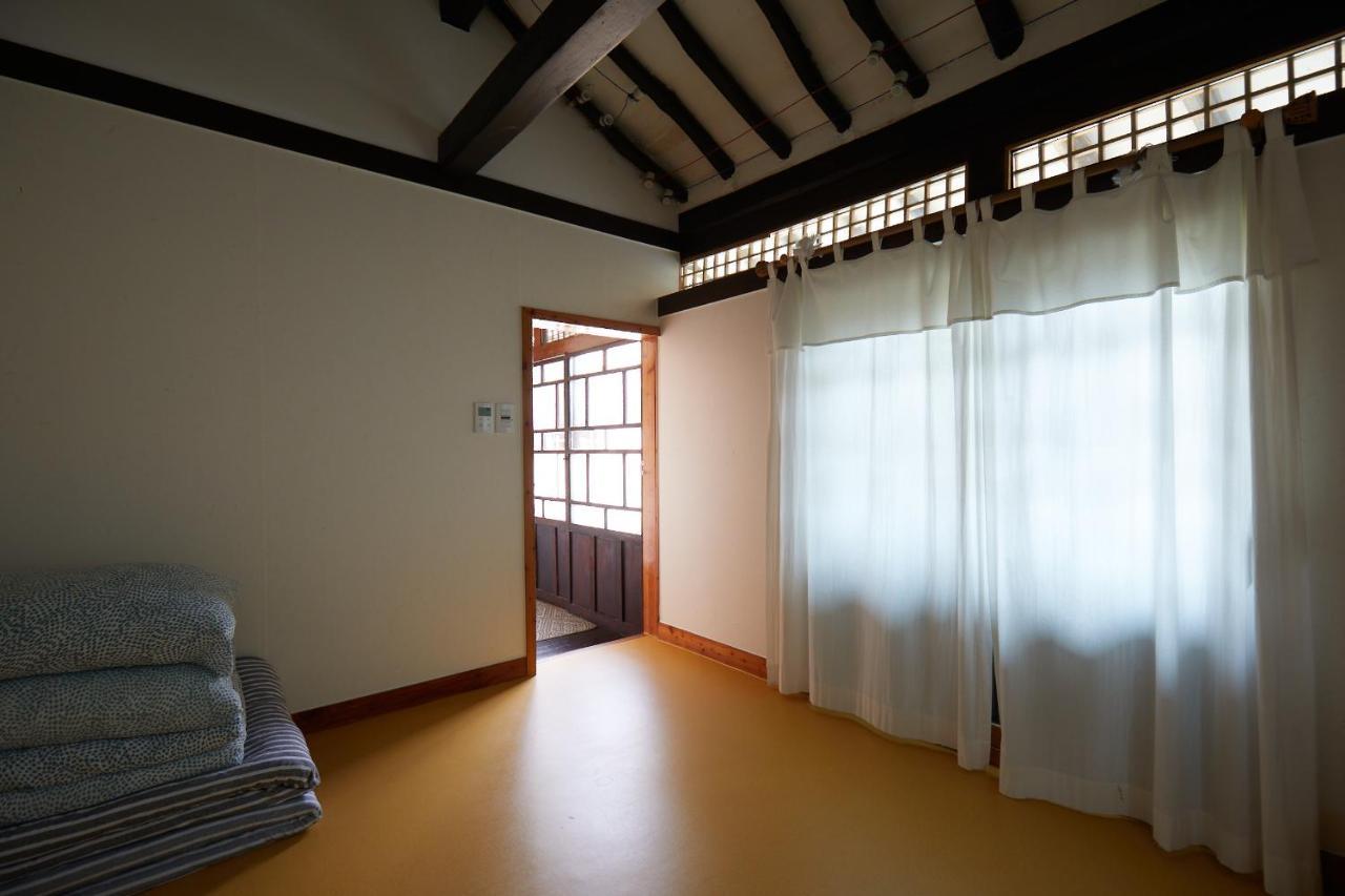 Bonghwangjae Hanok Guesthouse Gongju Bagian luar foto